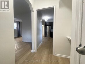 117 N Carson St in Toronto, ON - Building Photo - Building Photo