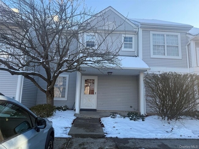 property at 10 Kensington Way