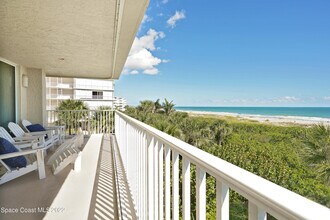 425 Buchanan Ave in Cape Canaveral, FL - Building Photo - Building Photo