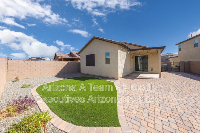property at 4466 S Sunrise Bluff Way
