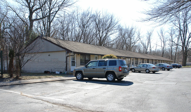 Woodside Apartments in East Hartford, CT - Building Photo - Building Photo