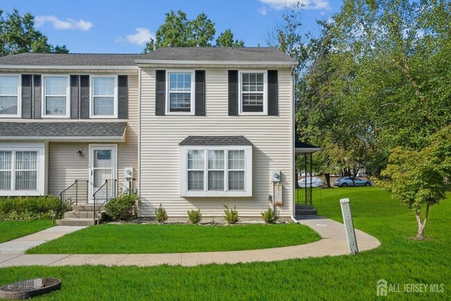 property at 31 Byrnes Ln E