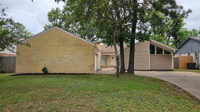 property at 10022 Windriver Dr