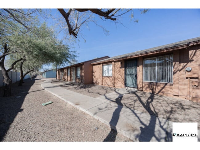 property at 3646 N 67th Ave