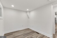 2938 W Girard Ave photo'