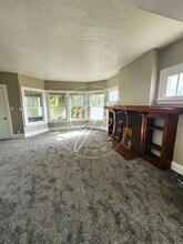 1329 Parkside Blvd in Toledo, OH - Building Photo - Building Photo