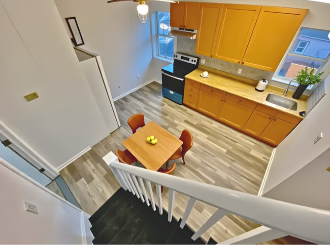 571 Mamaroneck Ave in Mamaroneck, NY - Building Photo - Building Photo