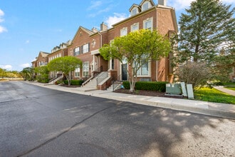 29374 Glen Oaks Blvd W in Farmington Hills, MI - Building Photo - Building Photo
