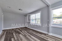 1536 W 10th St in Jacksonville, FL - Foto de edificio - Building Photo