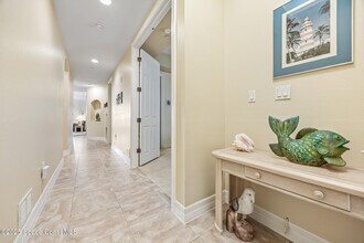 540 S Banana River Dr in Merritt Island, FL - Building Photo - Building Photo