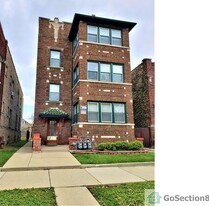 8053 S Throop St in Chicago, IL - Building Photo