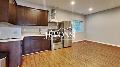 3023 NW 69th St in Seattle, WA - Building Photo - Building Photo