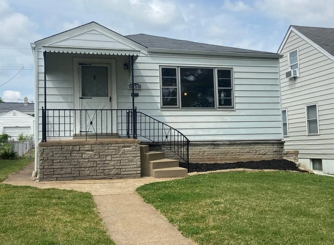 property at 5255 Potomac St