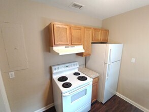 1202 Lila Ave in Jacksonville, FL - Building Photo - Building Photo
