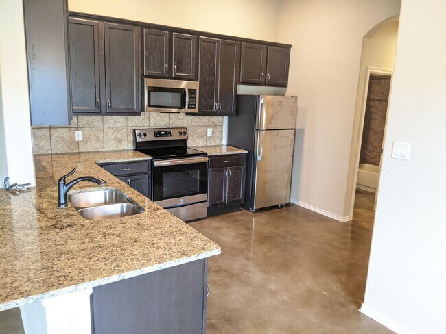 415 Joanne Lp-Unit -415 Joanne Loop Unit B in Buda, TX - Building Photo - Building Photo