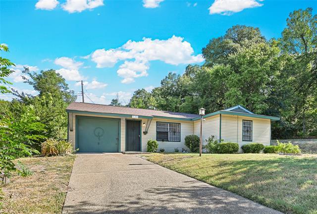 2557 Talco Dr in Dallas, TX - Building Photo - Building Photo