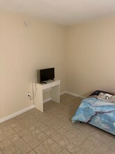 8461 Springtree Dr-Unit -3 in Sunrise, FL - Building Photo - Building Photo