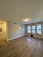 1128 Maple Ave, Unit 1A in Evanston, IL - Building Photo - Building Photo