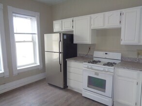 746 Rose St in Lincoln, NE - Building Photo - Building Photo