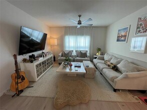300 Millstone Ct in Kissimmee, FL - Building Photo - Building Photo