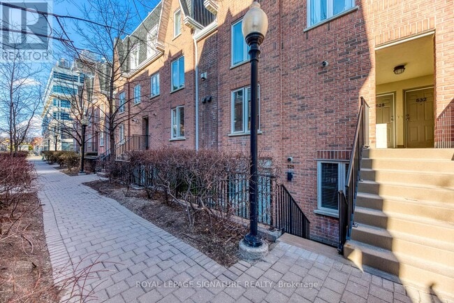 property at 10 Douro St