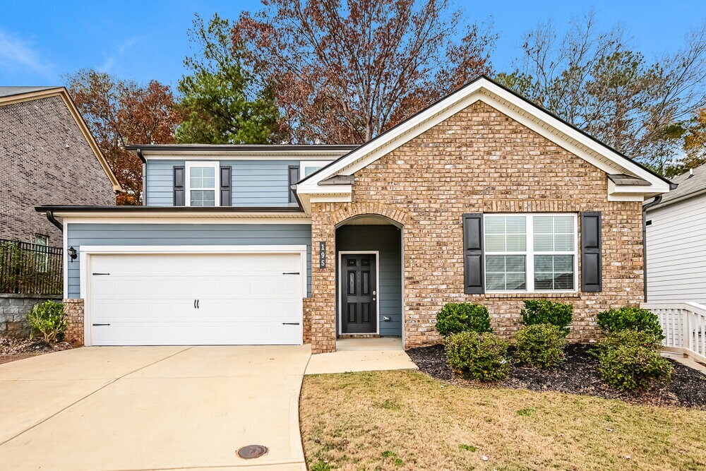 195 Hamilton Pointe Dr in Mcdonough, GA - Foto de edificio