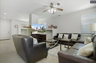 6022 Tugboat Ln in Stockton, CA - Building Photo - Building Photo