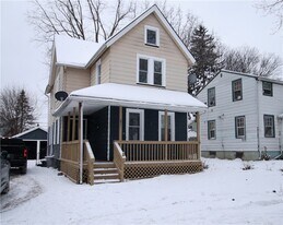 101 Superior St in Rochester, NY - Building Photo