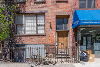 143 Allen St in New York, NY - Foto de edificio - Building Photo