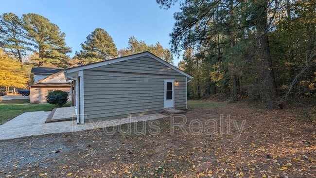 900 Lansing St in Sanford, NC - Building Photo - Building Photo