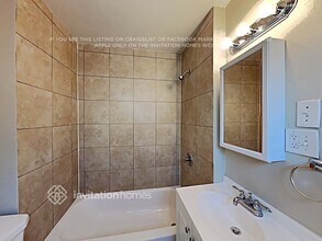 3703 S Gramercy Pl in Los Angeles, CA - Building Photo - Building Photo