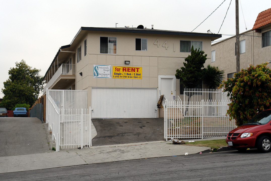 441 Edgewood St in Inglewood, CA - Building Photo