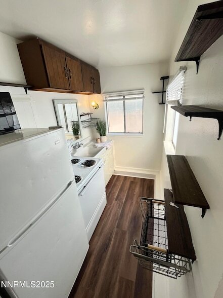 1224 E St, Unit B in Sparks, NV - Building Photo - Building Photo