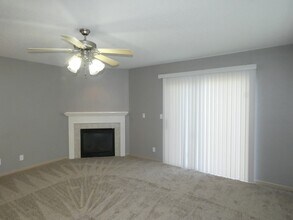 4454 NE 83rd Terrace in Kansas City, MO - Building Photo - Building Photo