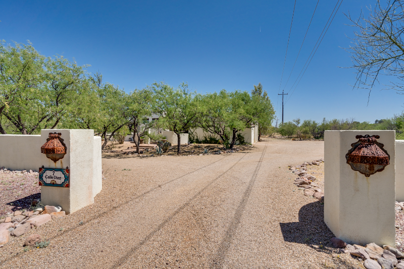 7 Calle Diaz in Tubac, AZ - Foto de edificio