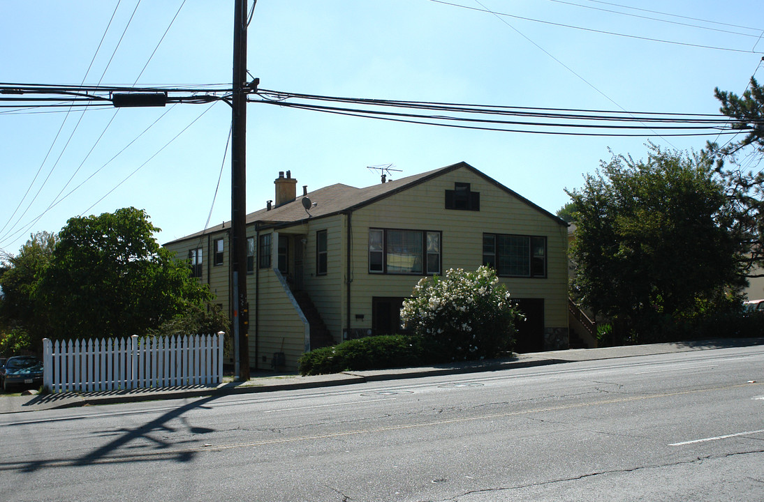 1924-1926 Sacramento St in Vallejo, CA - Building Photo