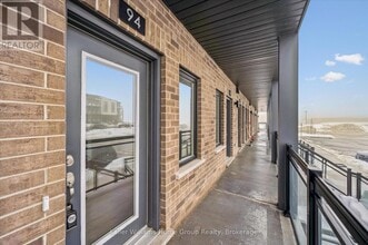 940 St David St N in Centre Wellington, ON - Building Photo - Building Photo