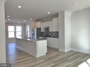 2766 Bridgewater Dr in Bryans Road, MD - Building Photo - Building Photo