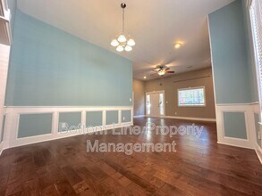 1310 Parkwood Ave in Charlotte, NC - Building Photo - Building Photo