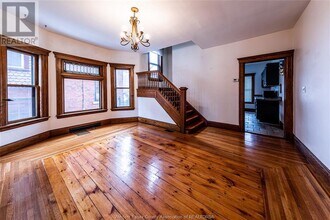 769 Windermere Rd in Windsor, ON - Building Photo - Building Photo