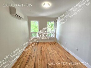 130 Ellis Ave, Unit 505 in Irvington, NJ - Building Photo - Building Photo