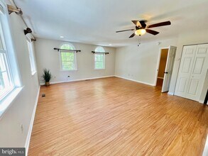16 Denise Dr in Thornton, PA - Building Photo - Building Photo