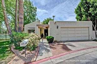 2901 W Sierra St in Phoenix, AZ - Building Photo