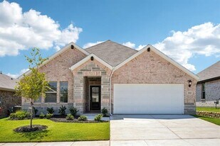 2212 Dunbar Dr in Sherman, TX - Building Photo