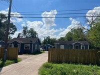 4812 Ireland St photo'