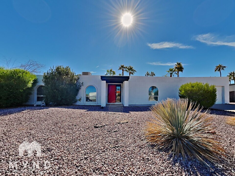 6639 E Camino Santo in Scottsdale, AZ - Building Photo