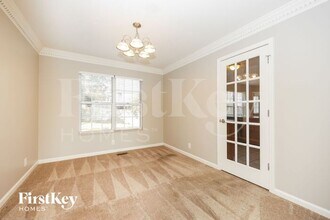 1133 Burlingame Ct in Nashville, TN - Foto de edificio - Building Photo