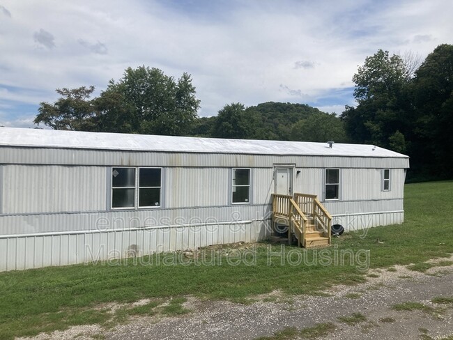 123 Cumberland Ln in Dixon Springs, TN - Building Photo - Building Photo