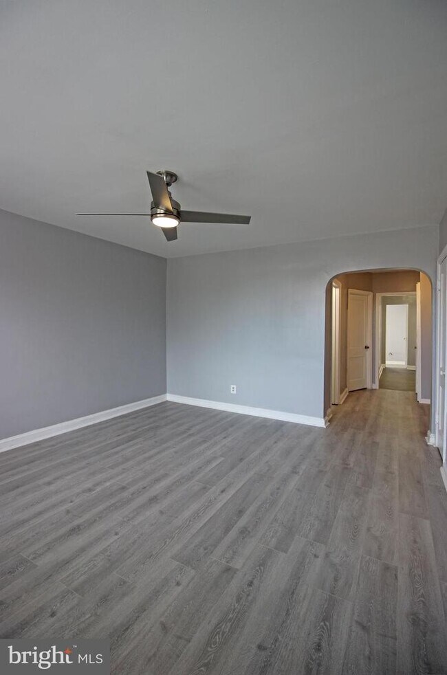 3301 D St SE-Unit -2 in Washington, DC - Building Photo - Building Photo