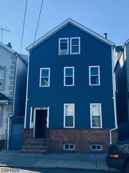 property at 380 Lafayette St